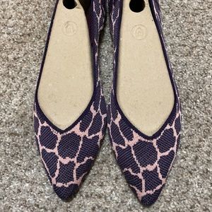Rothy’s violet giraffe points sz 10